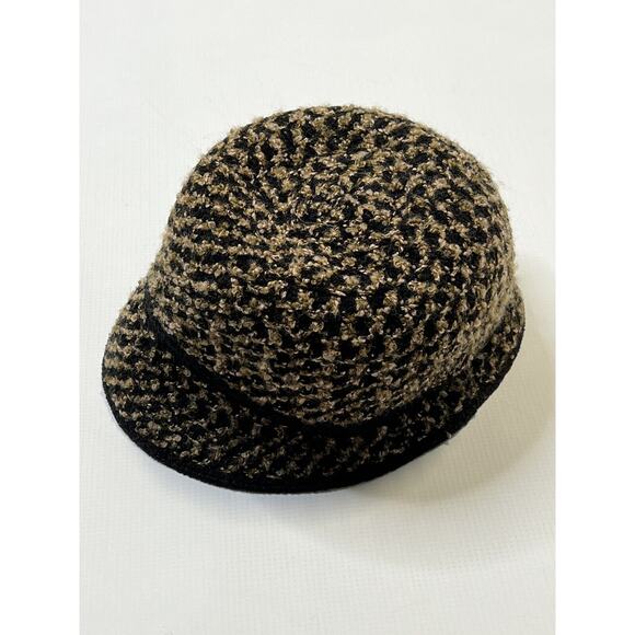Betmar Cloche Hat One Size New York Willow Knit Boucle Bucket Flower Black Brown - Picture 3 of 9